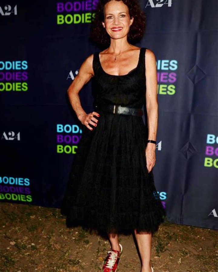 Carla Gugino Bio, Age, Height, Life, Ethnicity, Religion, Affair, Married, Net Worth, Husband, Wiki ·