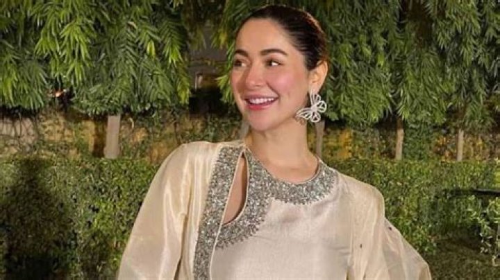 Hania Amir: The Rising Star of Pakistani Cinema