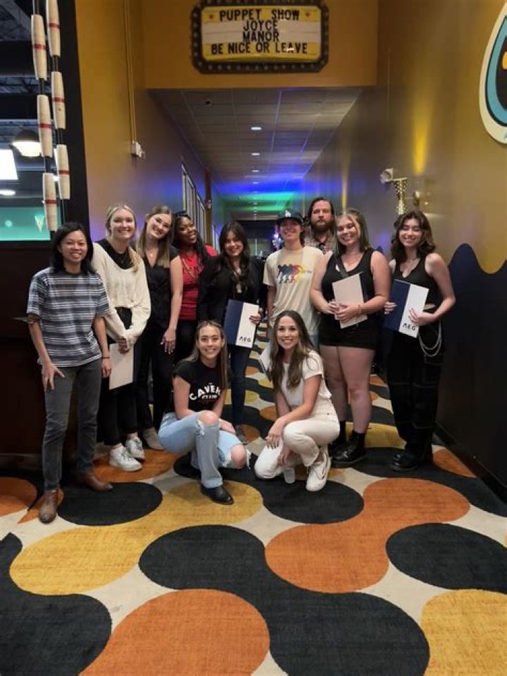 Luna Silver: The Rising Star in the Entertainment Industry