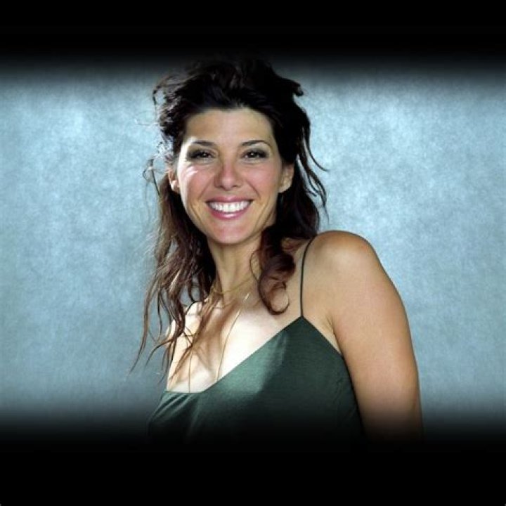 Marisa Tomei - Bio, Career, Single, Age, Net Worth, Facts