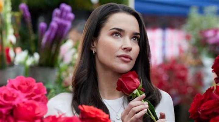 Rhiannon Fish: A Rising Star in the Entertainment Industry