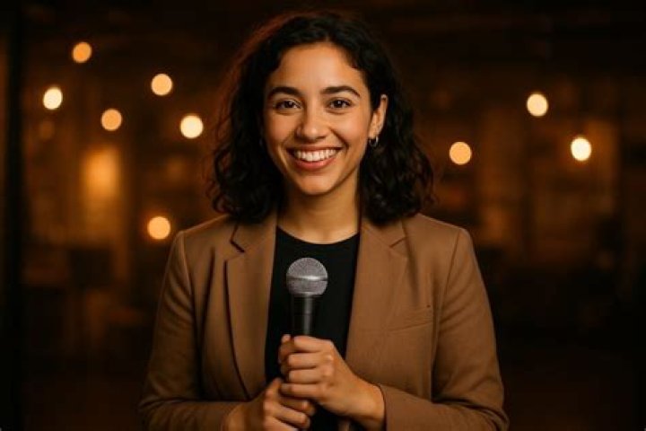 Shae McCombs: The Rising Star in the World of Social Media